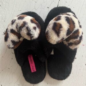 Betsy Johnson slippers, worn maybe 2x, size 5-6